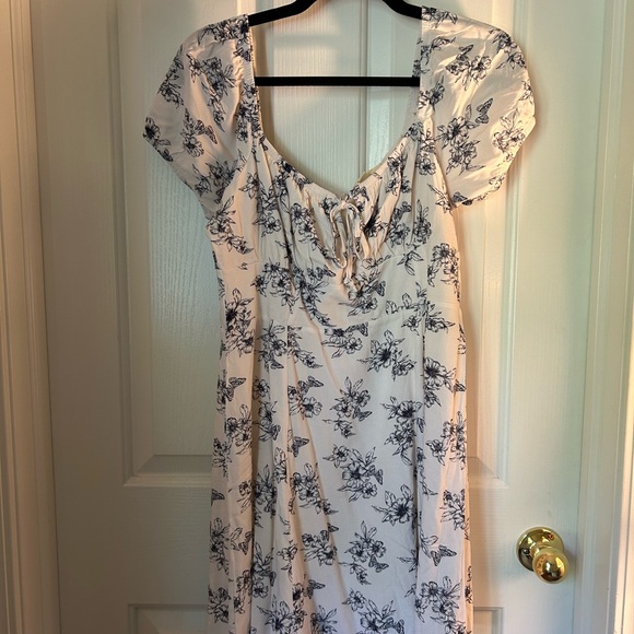 NWT Pacsun Blue Floral Mini Dress // LA hearts // Size Large - Picture 4 of 10